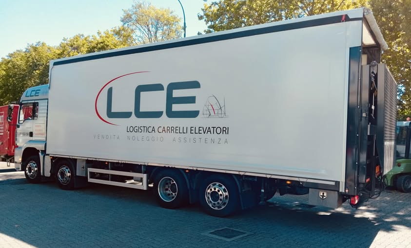 Camion LCE per logistica e trasporti